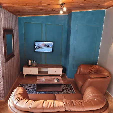 Sari Koesk Butik Bursa